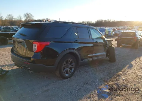2021 Ford Explorer Xlt z USA, uszkodzony, nr VIN 1FMSK8DH0MGA67062